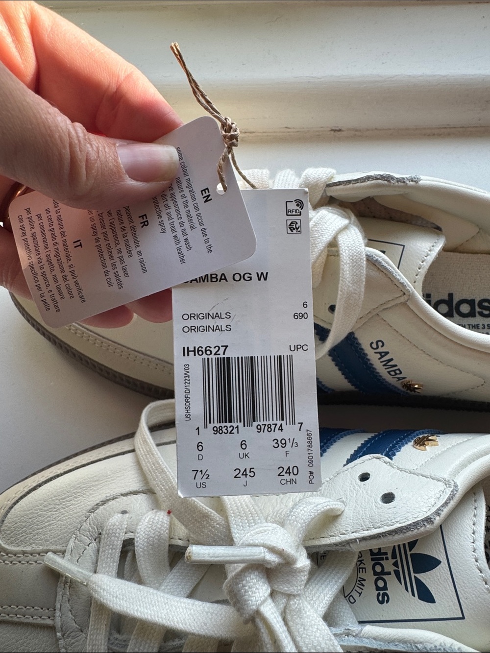 adidas Samba Shoes - White and Navy - Picture 8 of 8